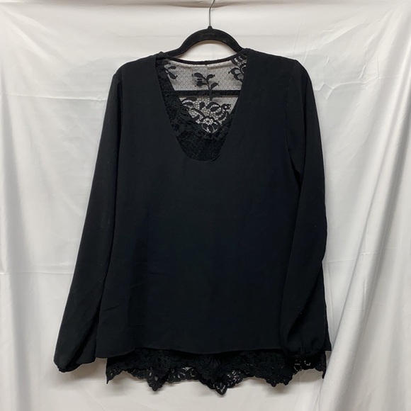 Cabi lace black Vneck tunic top sz small - Picture 5 of 5